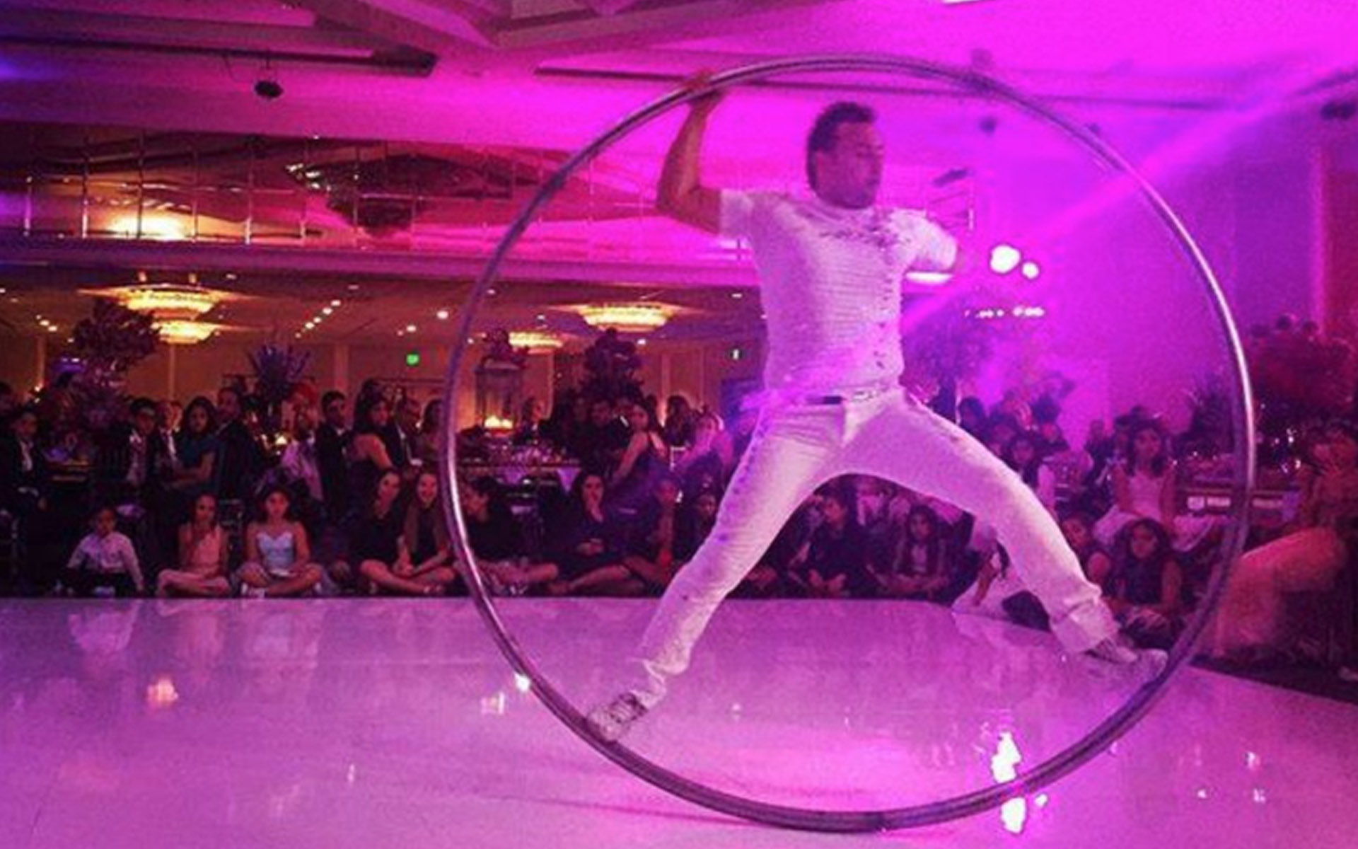 cyr wheel