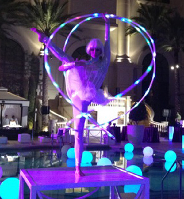 LED infinity hoop